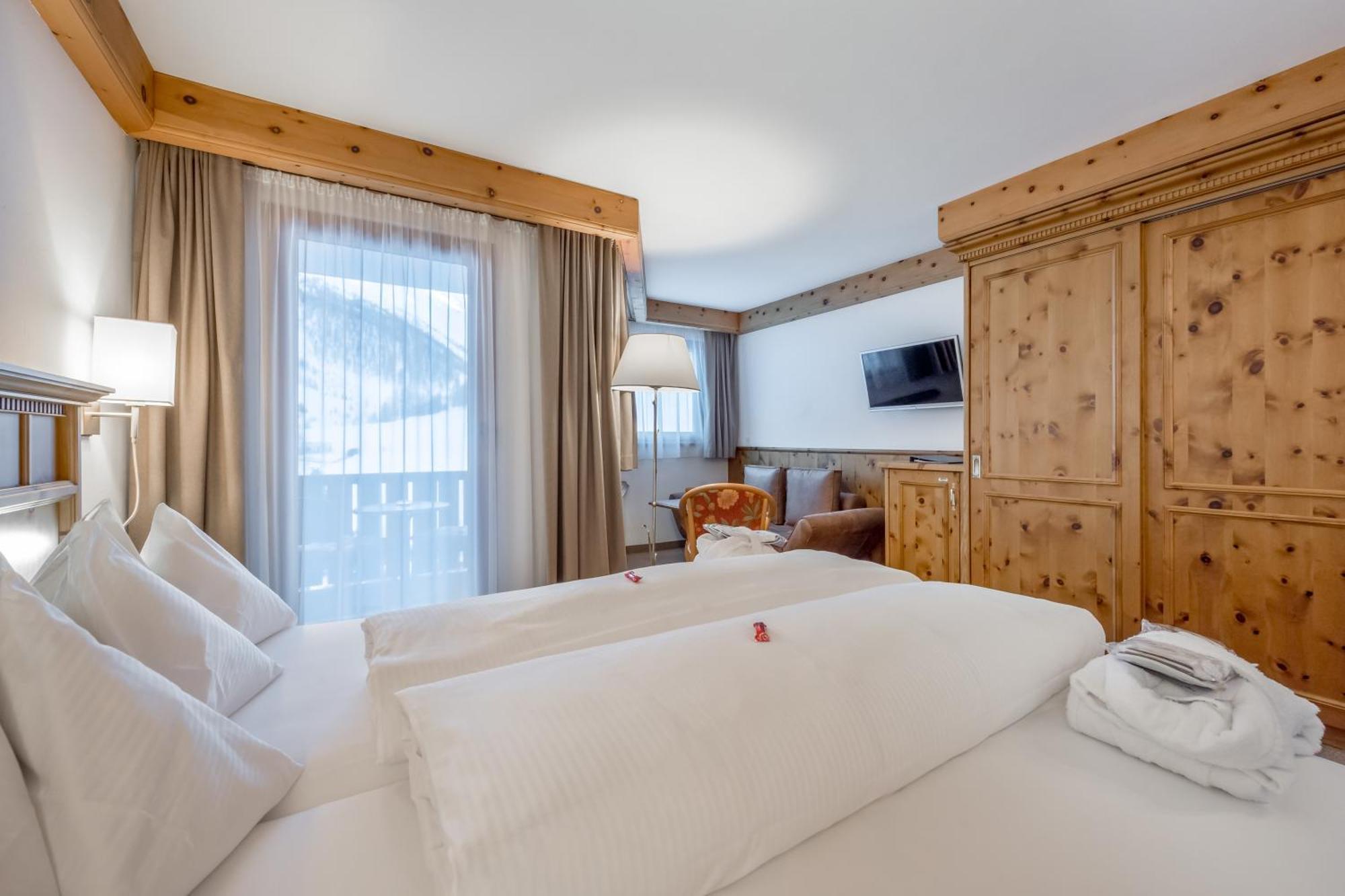 Chalet Silvretta Hotel & Spa Samnaun Ngoại thất bức ảnh