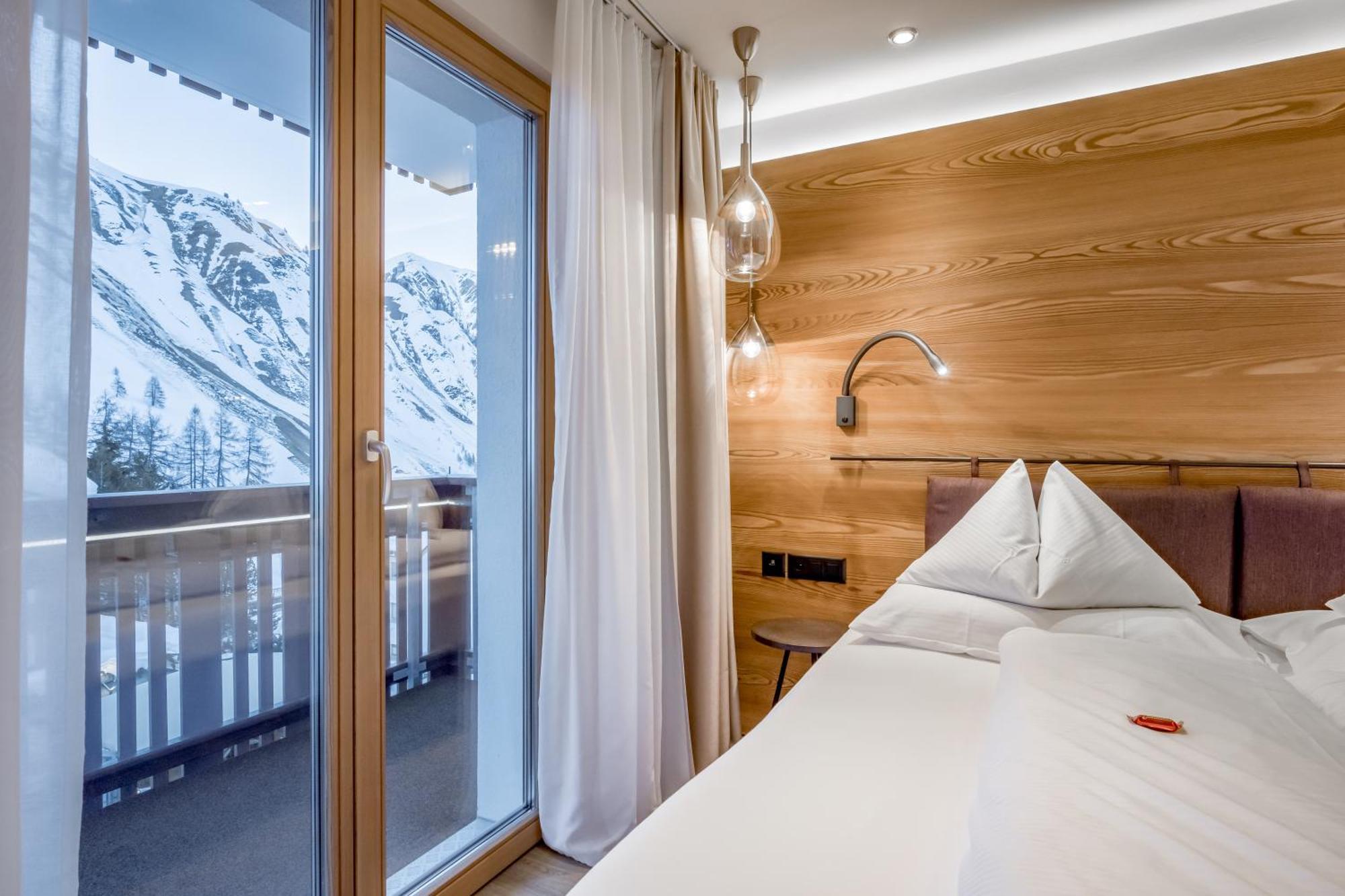 Chalet Silvretta Hotel & Spa Samnaun Ngoại thất bức ảnh